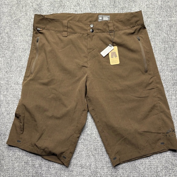 Tasco Shorts Mens 36 Brown Scout Fantom MTB Hike Outdoors Mountain Biking NWT - Picture 1 of 14